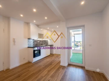 Apartamento T2 para Venda em Queluz e Belas