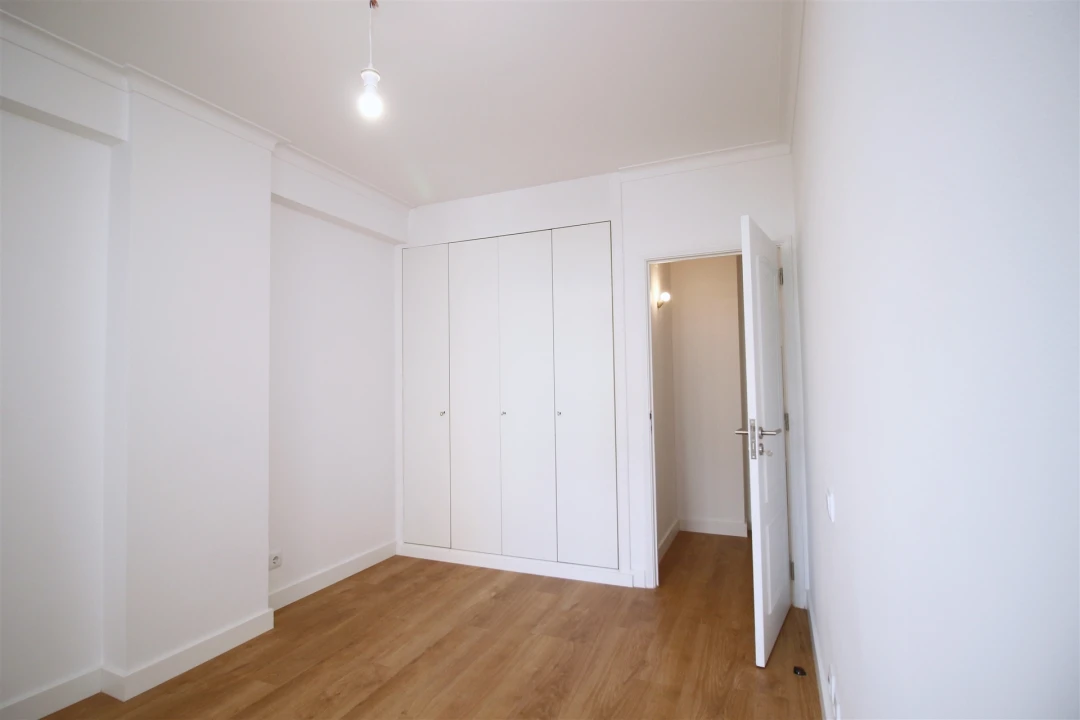 Apartamento T3 para Venda em São Domingos de Benfica Foto 22