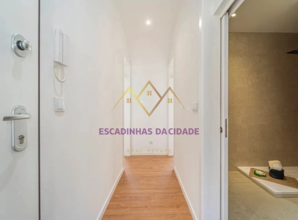 Apartamento T2 para Venda em São Vicente Foto 40