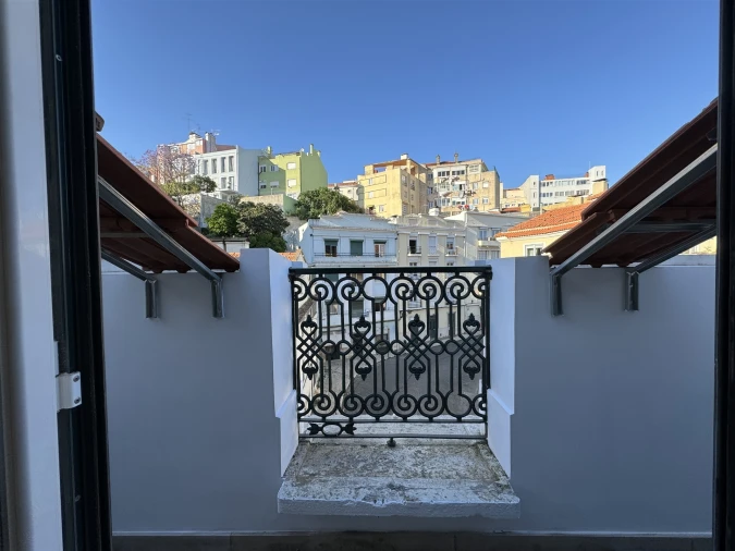 Apartamento T2 para Venda em São Vicente Foto 3