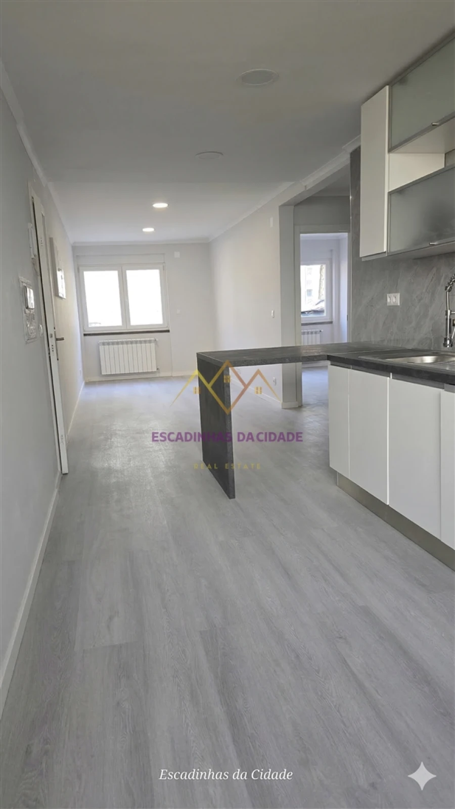 Apartamento T2 para Venda em Benfica Foto 18
