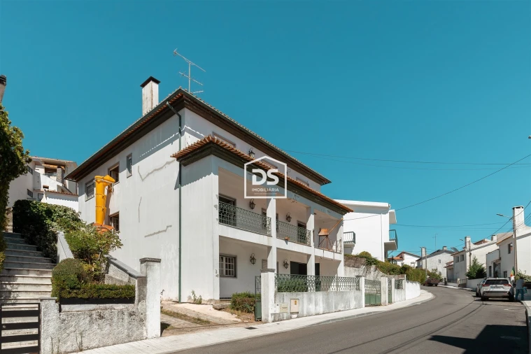 Apartamento T3 para Venda em Guarda Foto 12