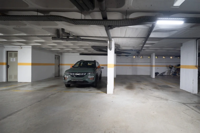 Apartamento T4 para Venda em Santa Maria e São Miguel, São Martinho, São Pedro Penaferrim Foto 4