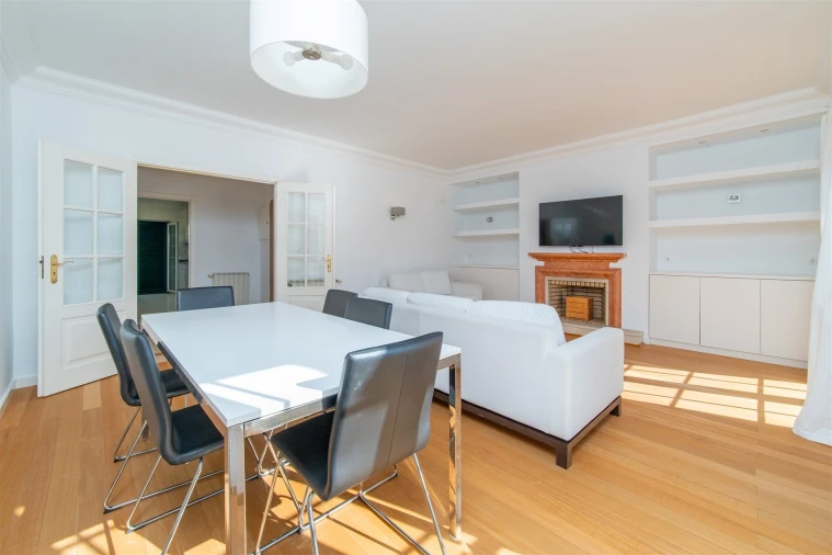 Apartamento T4 para Venda em Santa Maria e São Miguel, São Martinho, São Pedro Penaferrim Foto 13