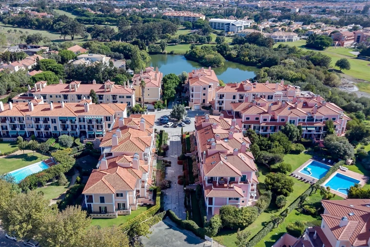 Apartamento T4 para Venda em Santa Maria e São Miguel, São Martinho, São Pedro Penaferrim Foto 2