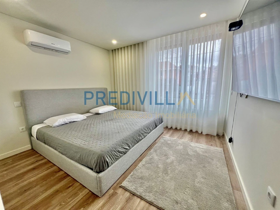 Moradia T2 para Venda em Arvore Foto 12