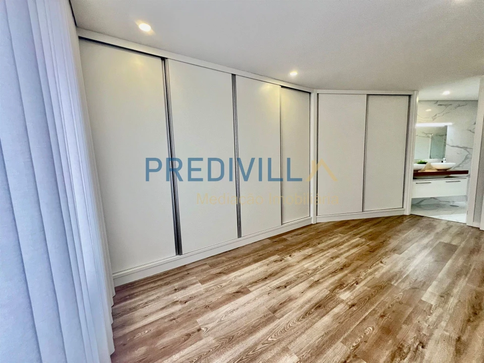 Moradia T2 para Venda em Arvore Foto 16