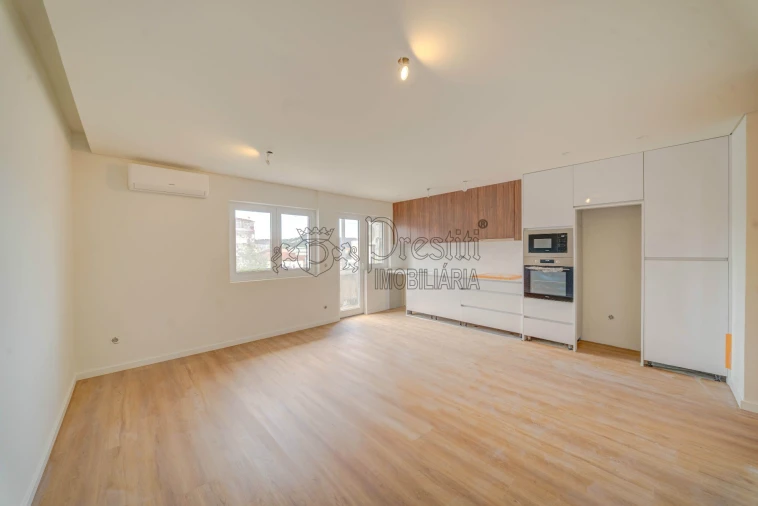 Apartamento T3 para Venda em Oliveira, São Paio e São Sebastião Foto 4