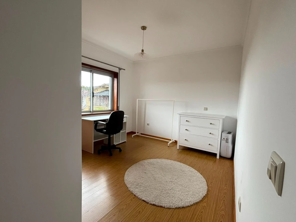 Apartamento T2 para Venda em Canelas Foto 26