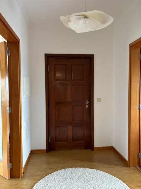 Apartamento T2 para Venda em Canelas