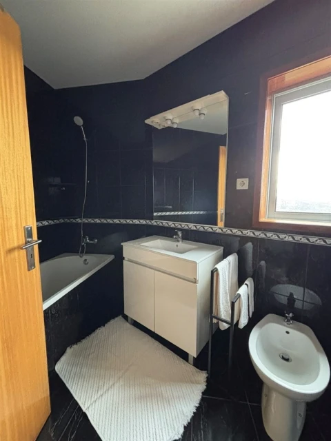 Apartamento T2 para Venda em Canelas
