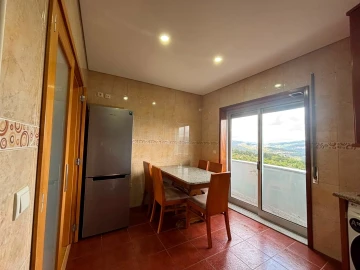 Apartamento T2 para Venda em Canelas