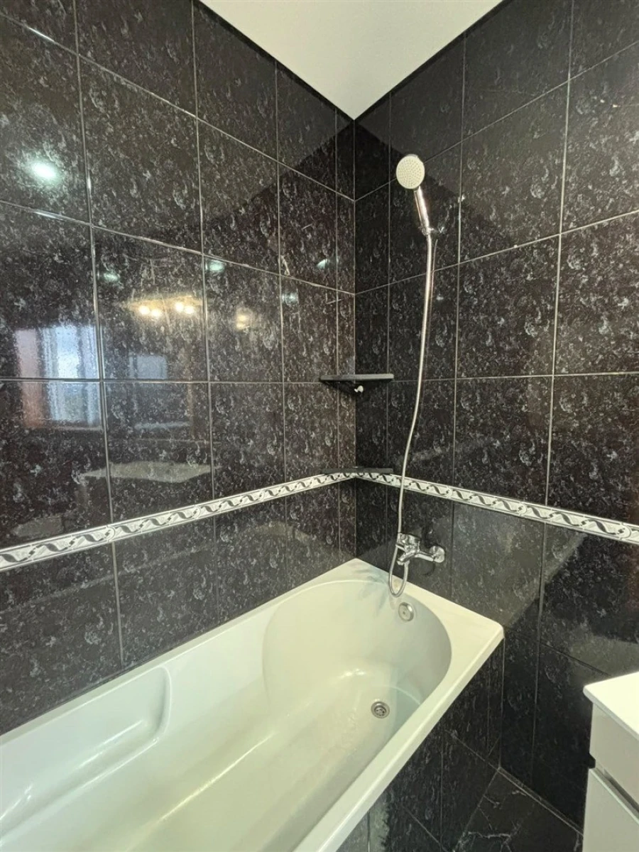 Apartamento T2 para Venda em Canelas Foto 42