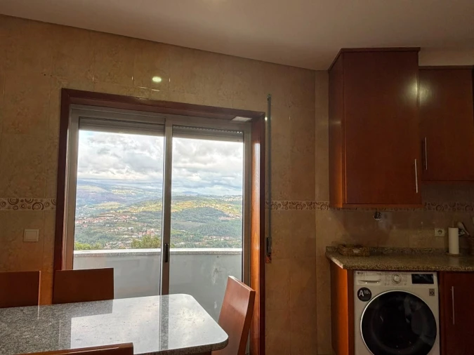 Apartamento T2 para Venda em Canelas Foto 8
