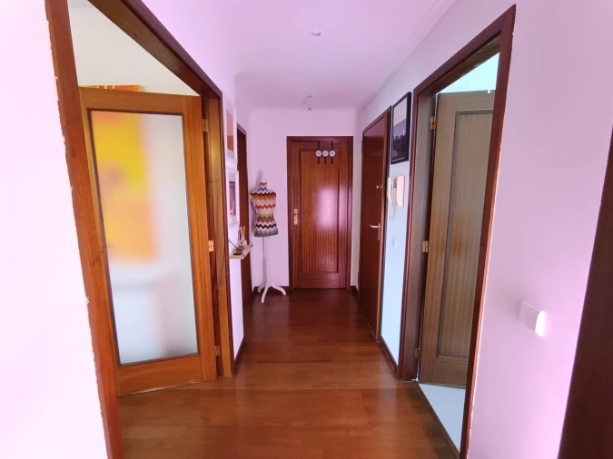 Apartamento T1 para Venda em Aguas Santas Foto 40
