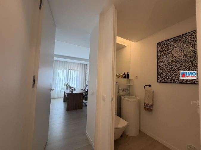 Apartamento T4 para Venda em Castelo Branco Foto 28