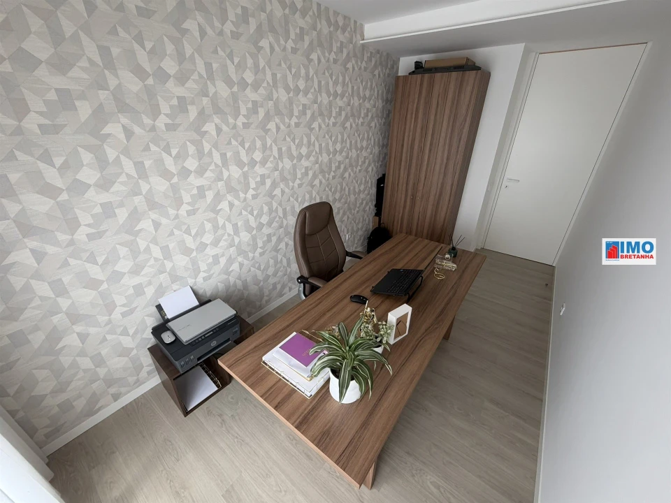 Apartamento T4 para Venda em Castelo Branco Foto 26