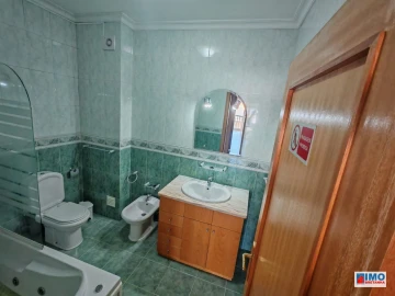 Quarto para Arrendamento em Covilhã e Canhoso
