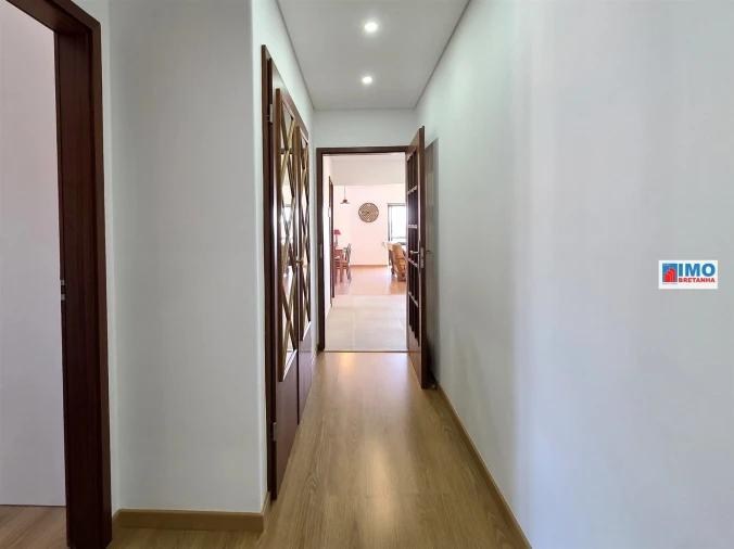Apartamento T2 para Arrendamento em Castelo Branco Foto 22