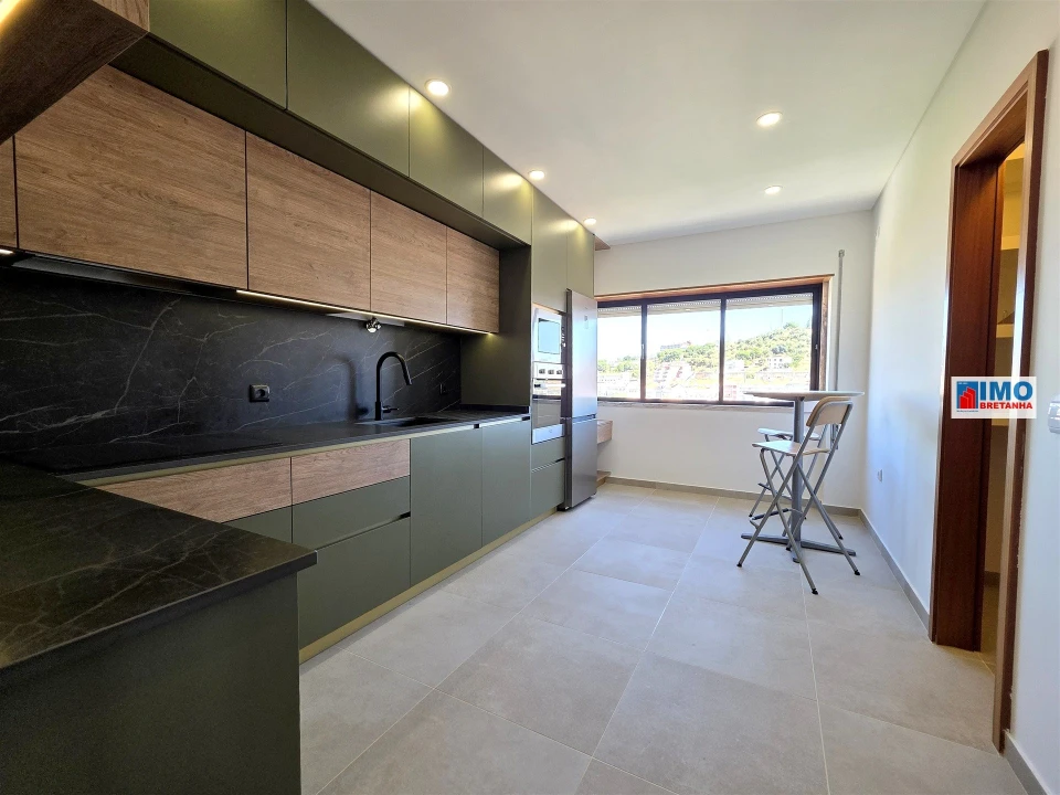 Apartamento T2 para Arrendamento em Castelo Branco Foto 9