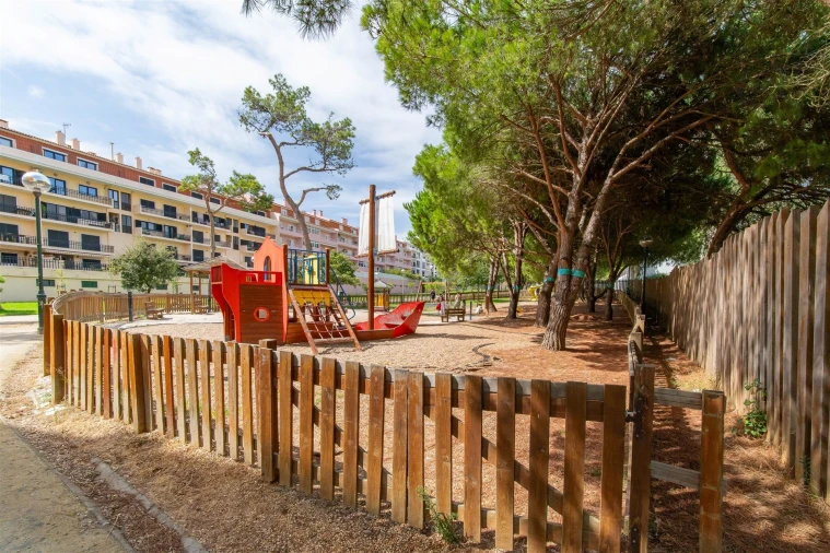 Apartamento T3 para Venda em Cascais e Estoril Foto 49