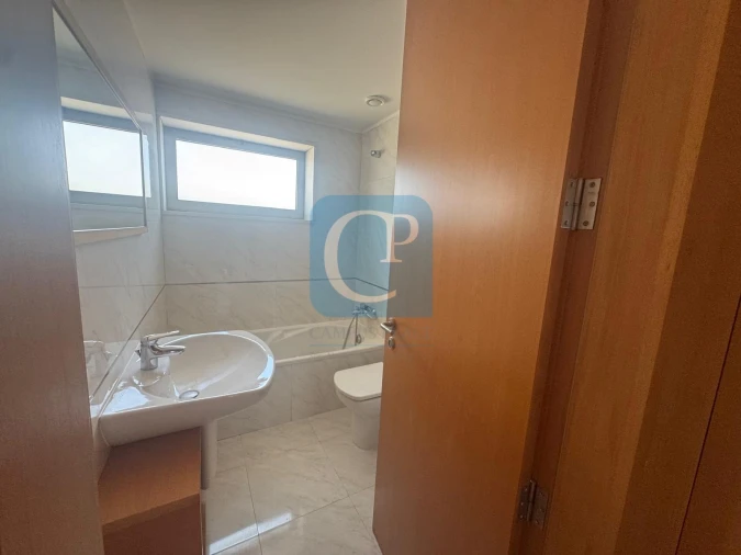 Apartamento T1 para Arrendamento em São Mamede de Infesta e Senhora da Hora Foto 11