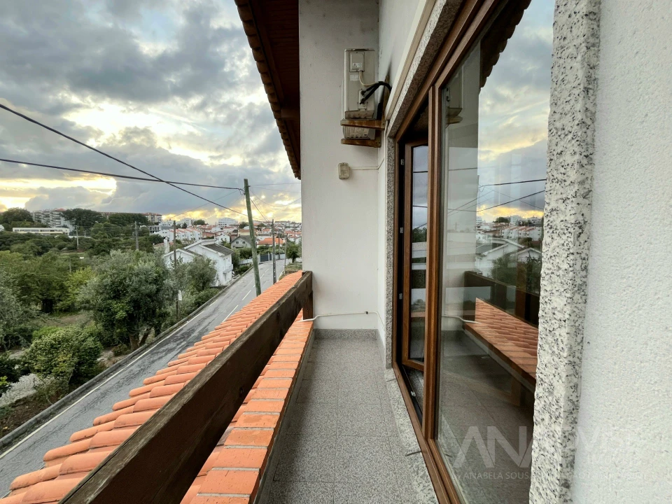 Moradia T3 para Arrendamento em Repeses e São Salvador Foto 25