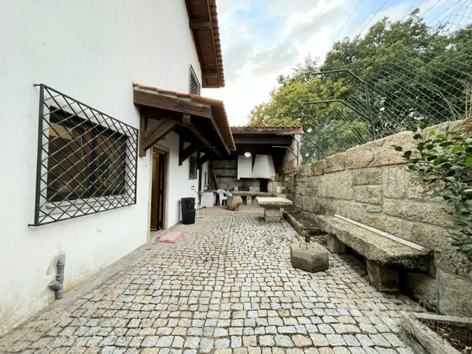 Moradia T3 para Arrendamento em Repeses e São Salvador Foto 34