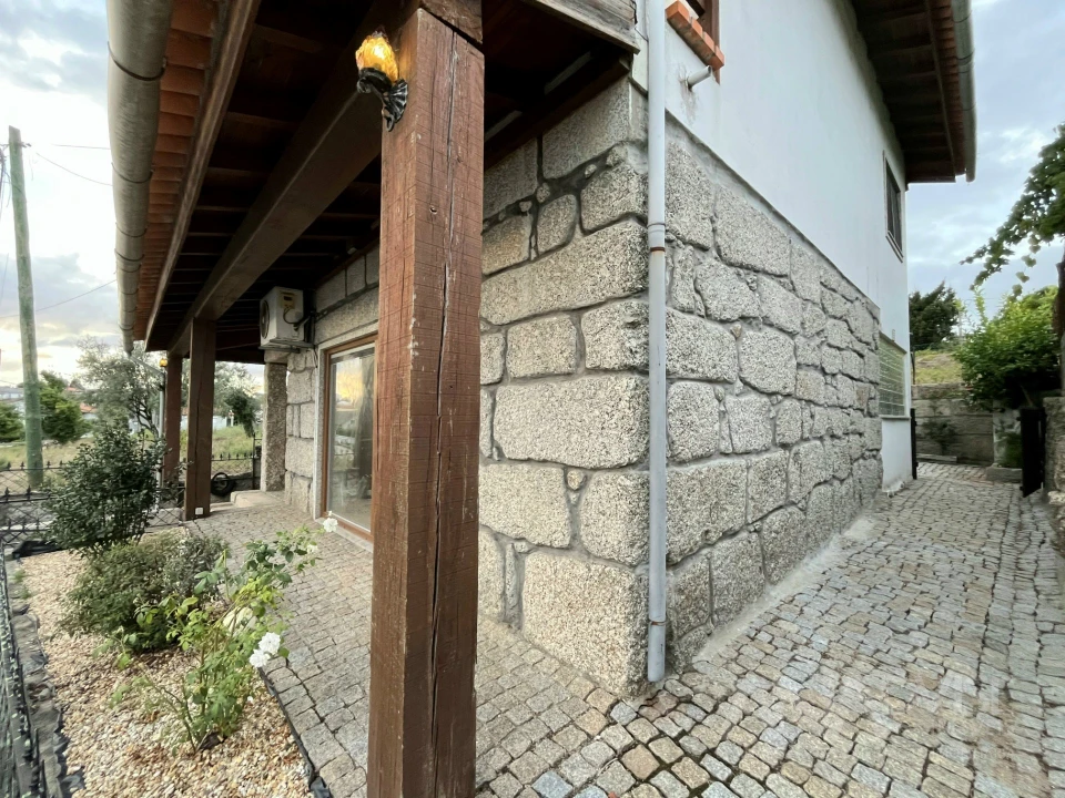 Moradia T3 para Arrendamento em Repeses e São Salvador Foto 32