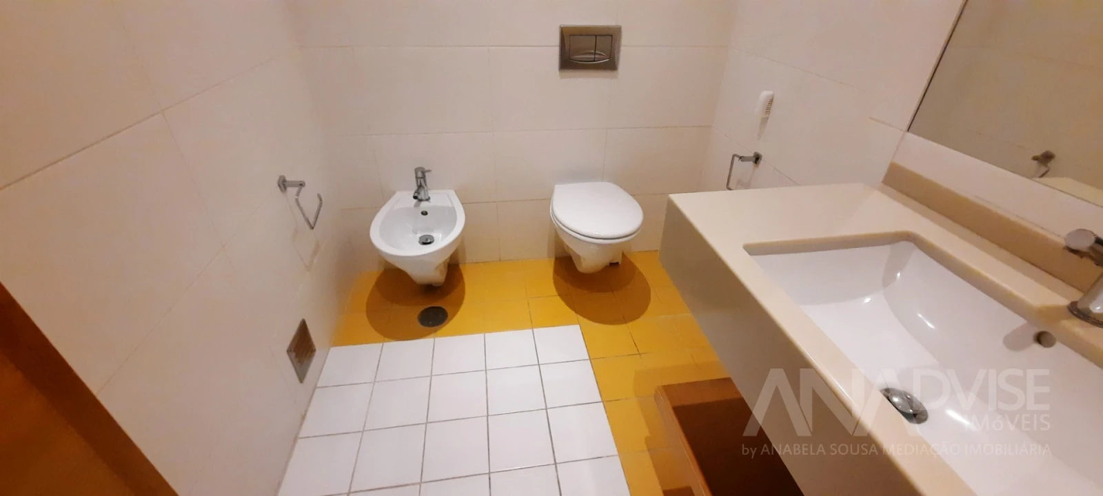 Apartamento T2 para Arrendamento em Viseu Foto 10