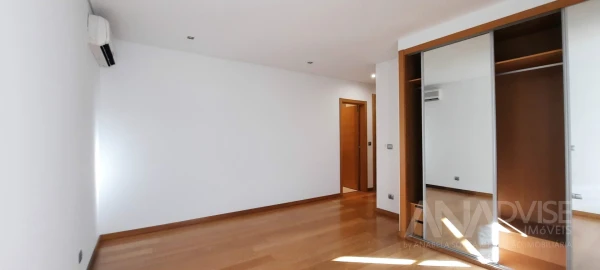 Apartamento T2 para Arrendamento em Viseu
