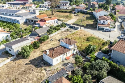 Moradia T3 para Venda em Lama