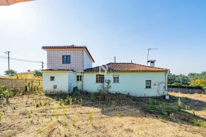Moradia T3 para Venda em Lama