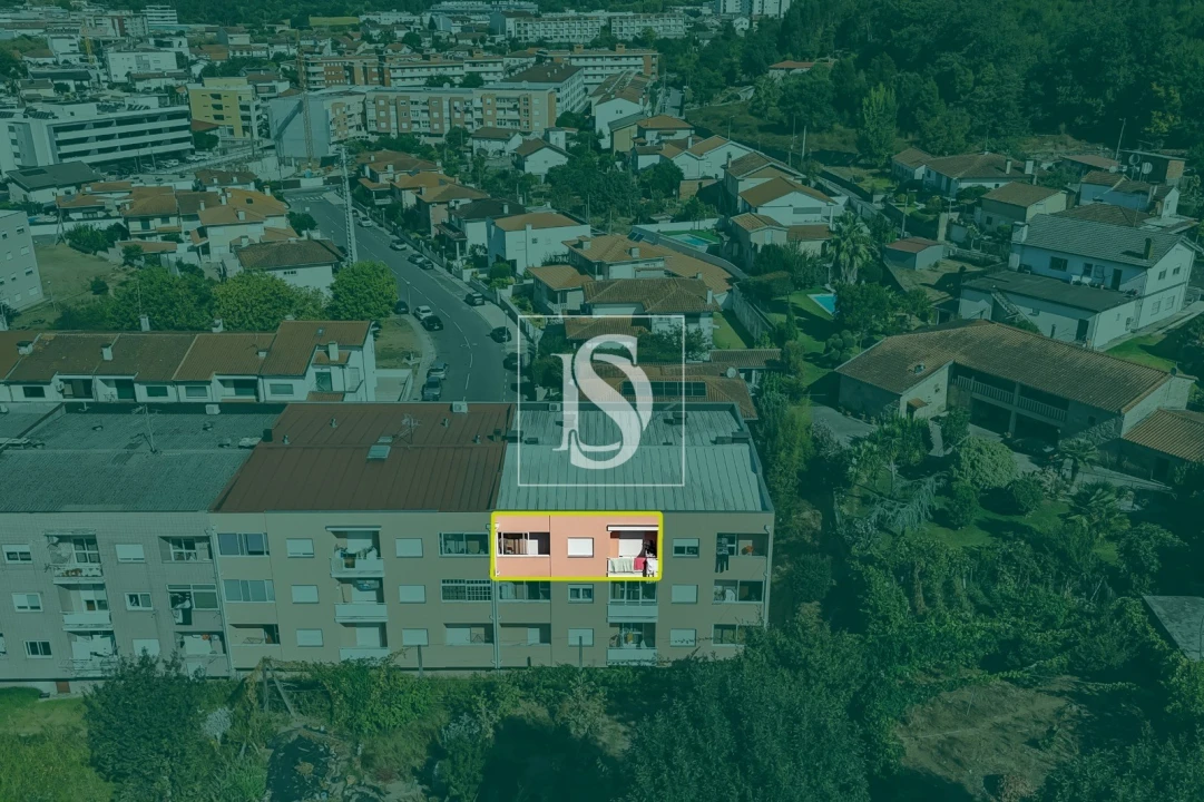 Apartamento T3 para Venda em Vila Verde e Barbudo Foto 28