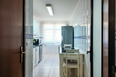 Apartamento T3 para Venda em Vila Verde e Barbudo