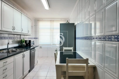 Apartamento T3 para Venda em Vila Verde e Barbudo