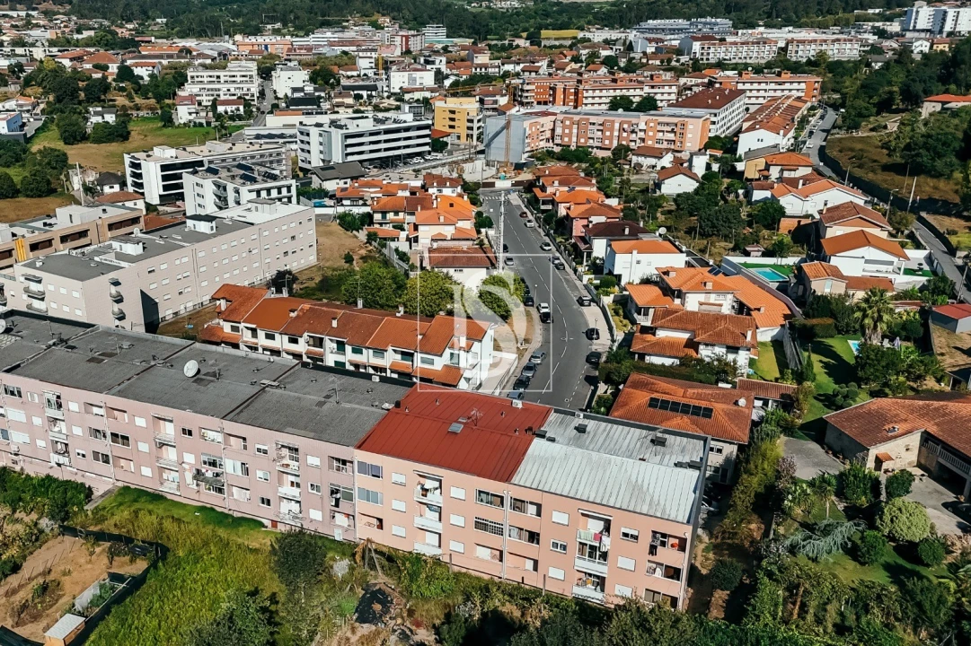 Apartamento T3 para Venda em Vila Verde e Barbudo Foto 27
