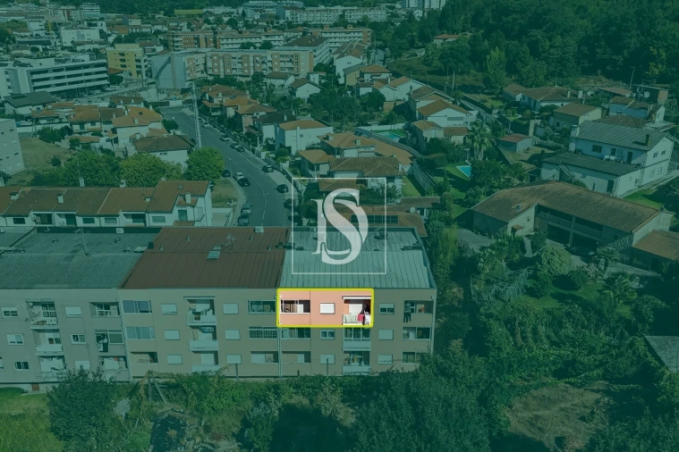 Apartamento T3 para Venda em Vila Verde e Barbudo Foto 28