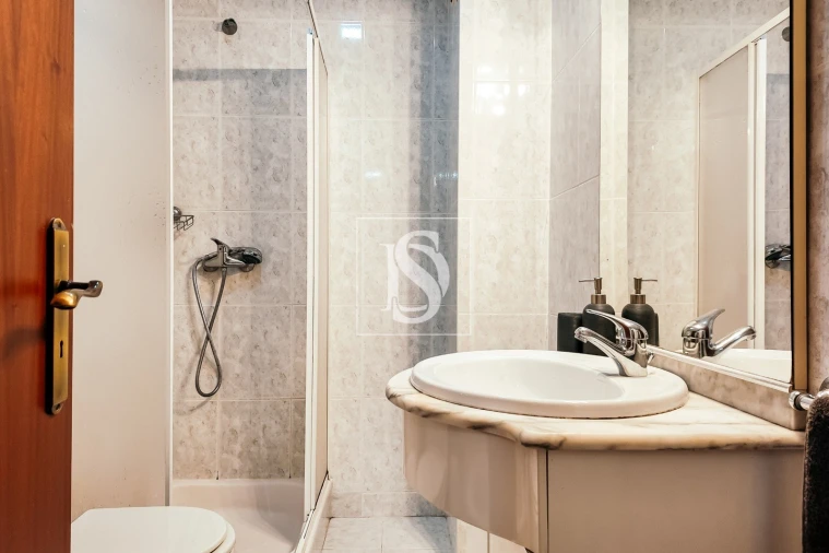 Apartamento T3 para Venda em Vila Verde e Barbudo Foto 21