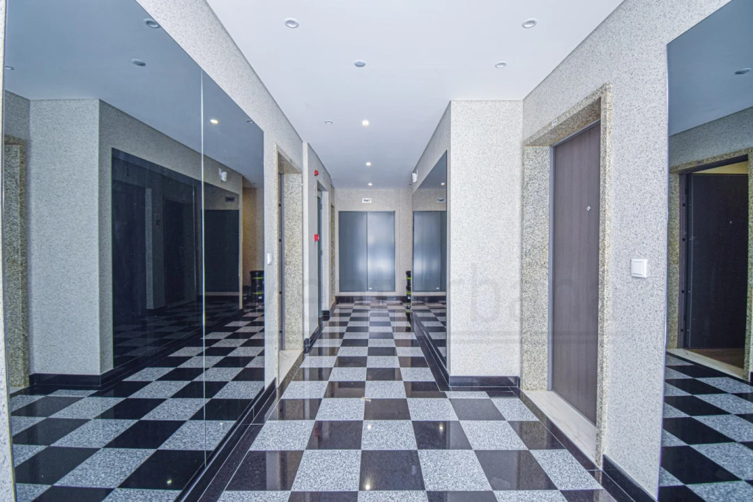 Apartamento T3 para Venda em Carcavelos e Parede Foto 34