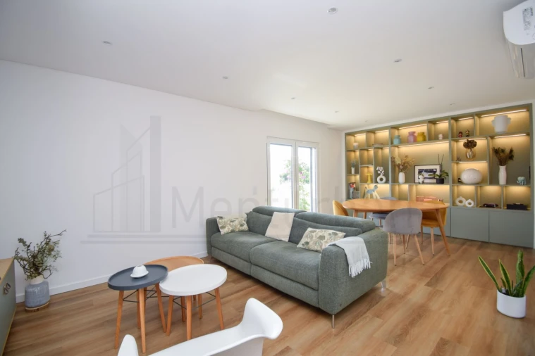 Apartamento T3 para Venda em Carcavelos e Parede Foto 10