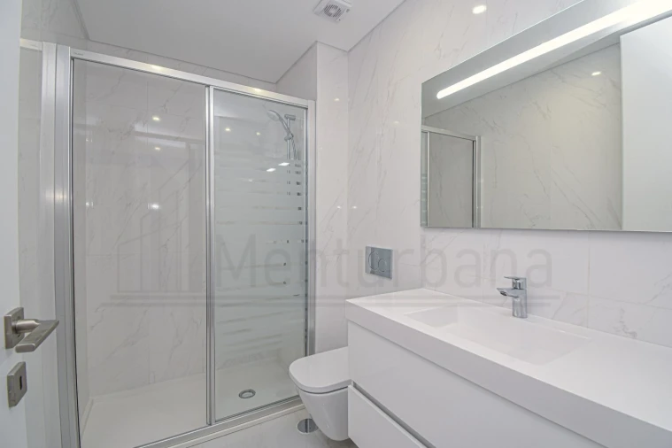 Apartamento T3 para Venda em Carcavelos e Parede Foto 17