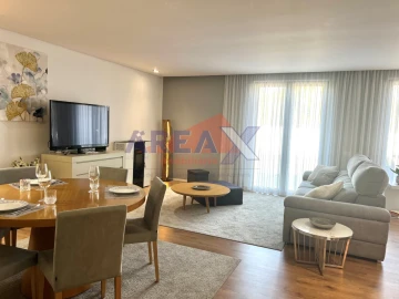 Apartamento T3 para Venda em O. Azeméis, Riba-Ul, Ul, Macinhata Seixa, Madail