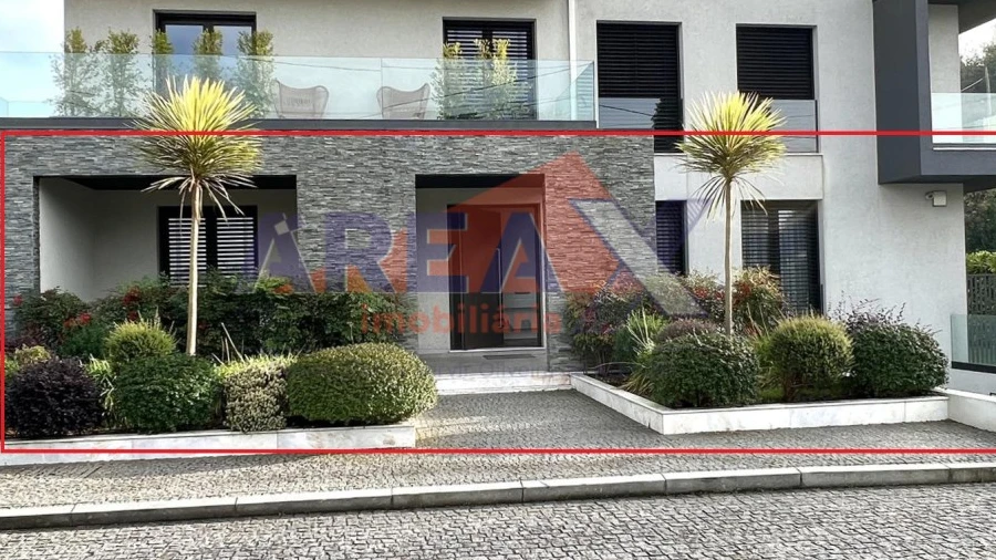 Apartamento T3 para Venda em O. Azeméis, Riba-Ul, Ul, Macinhata Seixa, Madail