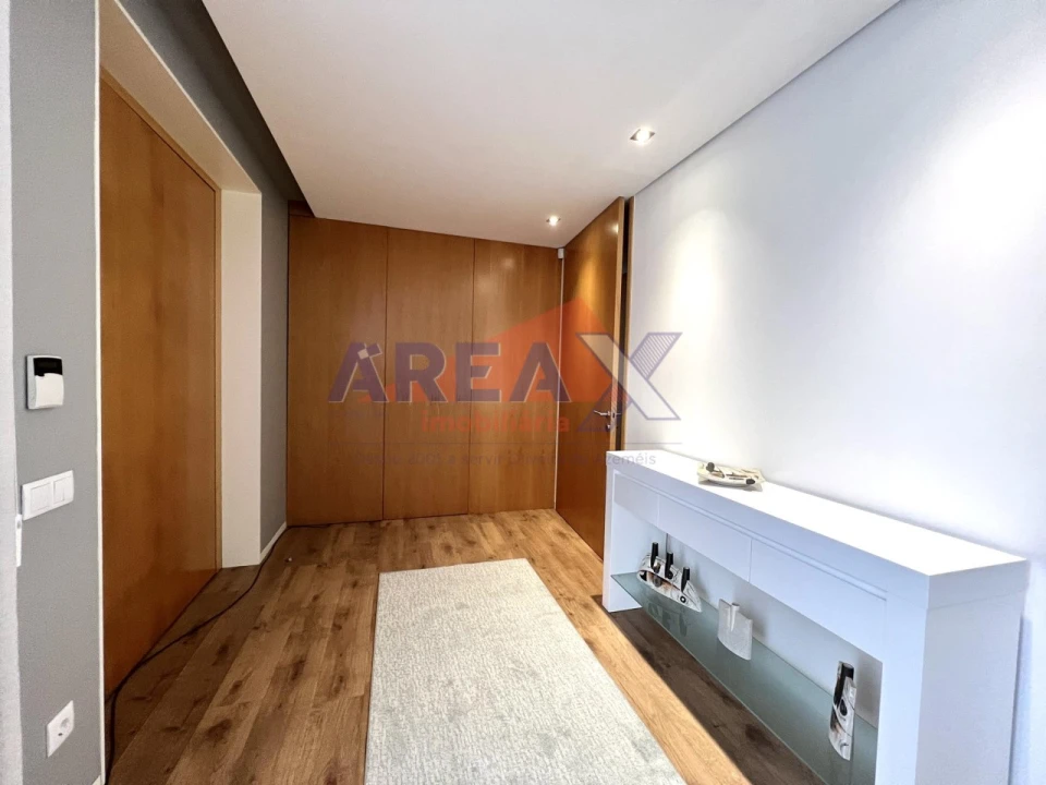 Moradia T3 para Venda em O. Azeméis, Riba-Ul, Ul, Macinhata Seixa, Madail Foto 28