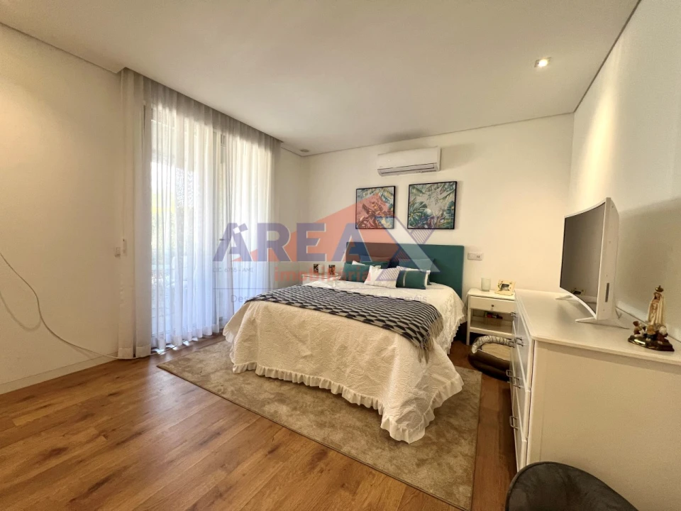 Moradia T3 para Venda em O. Azeméis, Riba-Ul, Ul, Macinhata Seixa, Madail Foto 57