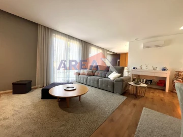 Moradia T3 para Venda em O. Azeméis, Riba-Ul, Ul, Macinhata Seixa, Madail