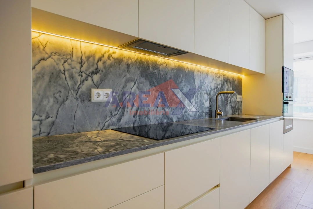 Apartamento T4 para Venda em O. Azeméis, Riba-Ul, Ul, Macinhata Seixa, Madail Foto 9