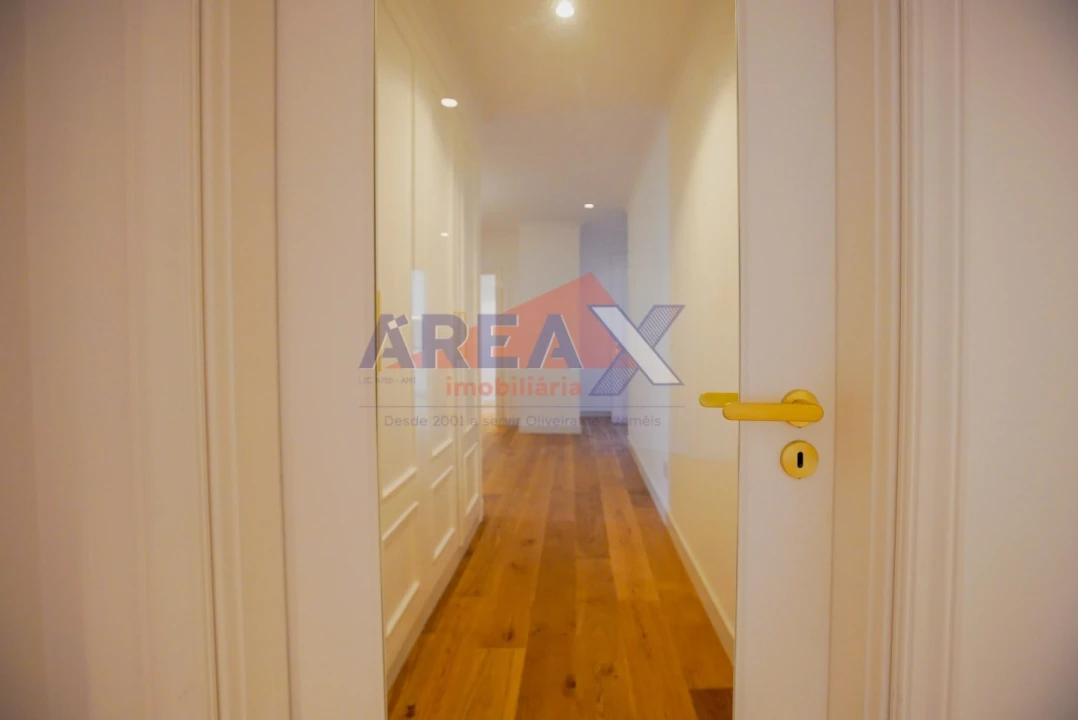 Apartamento T4 para Venda em O. Azeméis, Riba-Ul, Ul, Macinhata Seixa, Madail Foto 30