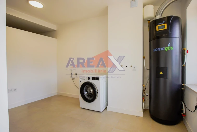 Apartamento T4 para Venda em O. Azeméis, Riba-Ul, Ul, Macinhata Seixa, Madail Foto 18